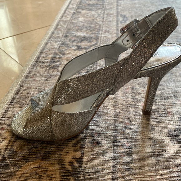 Michael Kors silver sparkle sandals - Picture 2 of 3
